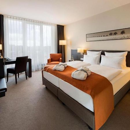Hotel Infinity International Near Igi Airport Нью-Делі Екстер'єр фото
