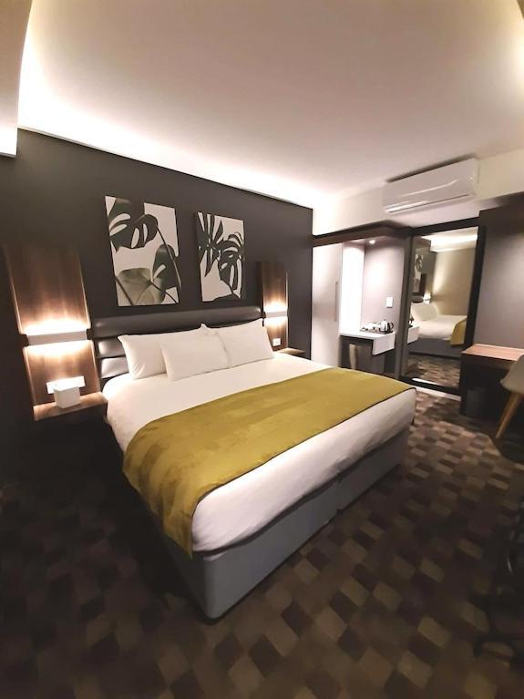 Hotel Infinity International Near Igi Airport Нью-Делі Екстер'єр фото