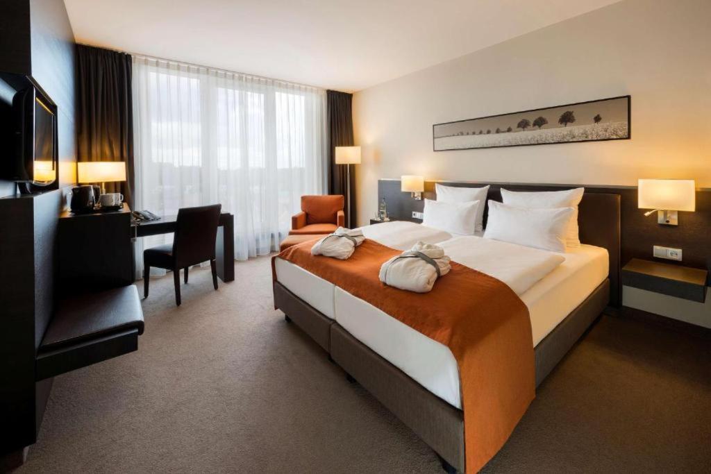 Hotel Infinity International Near Igi Airport Нью-Делі Екстер'єр фото